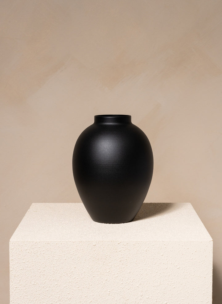 Aura vase - Noir mat
